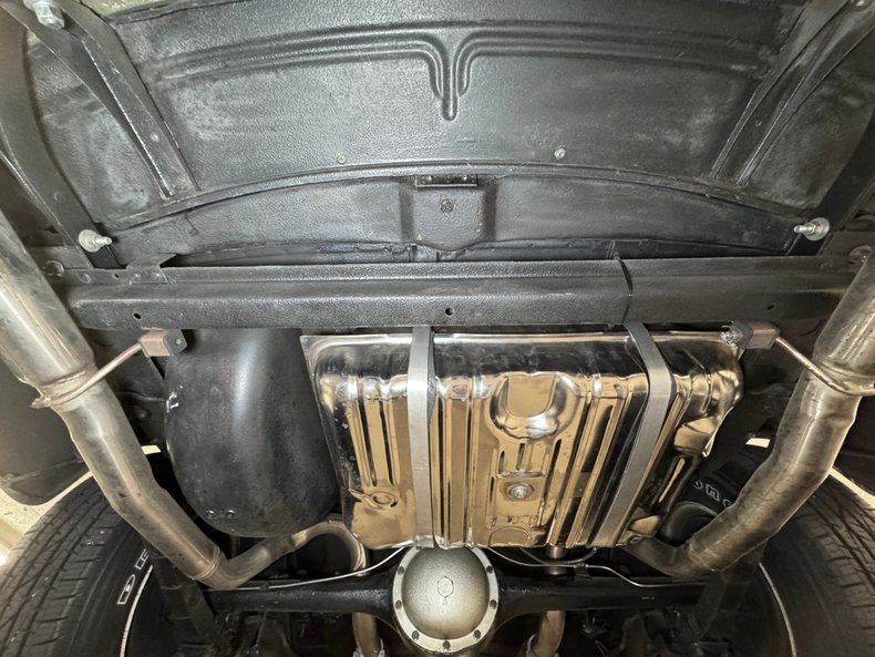 Chevrolet-Stylemaster-1948-Steel-Green-Metallic-Tan-3