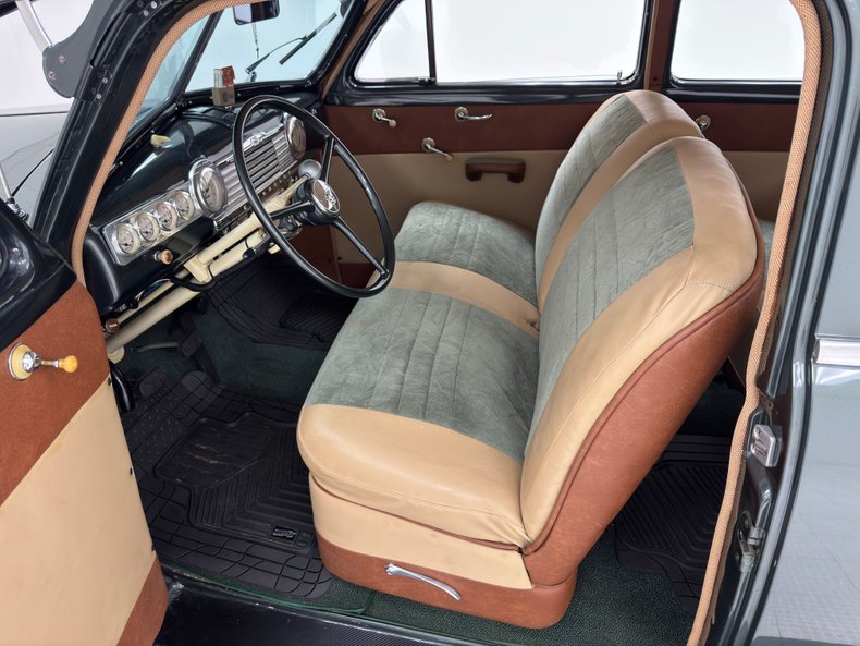 Chevrolet-Stylemaster-1948-Steel-Green-Metallic-Tan-37