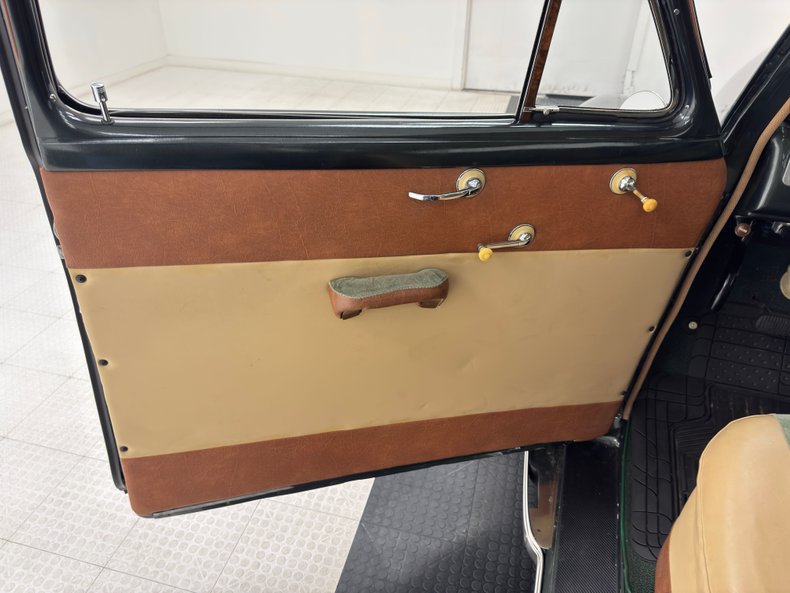 Chevrolet-Stylemaster-1948-Steel-Green-Metallic-Tan-39