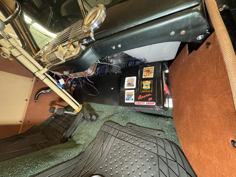 Chevrolet-Stylemaster-1948-Steel-Green-Metallic-Tan-47