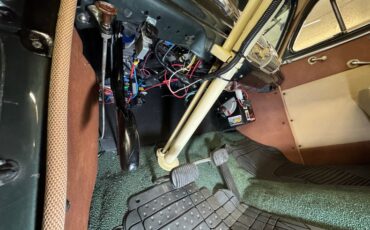 Chevrolet-Stylemaster-1948-Steel-Green-Metallic-Tan-48