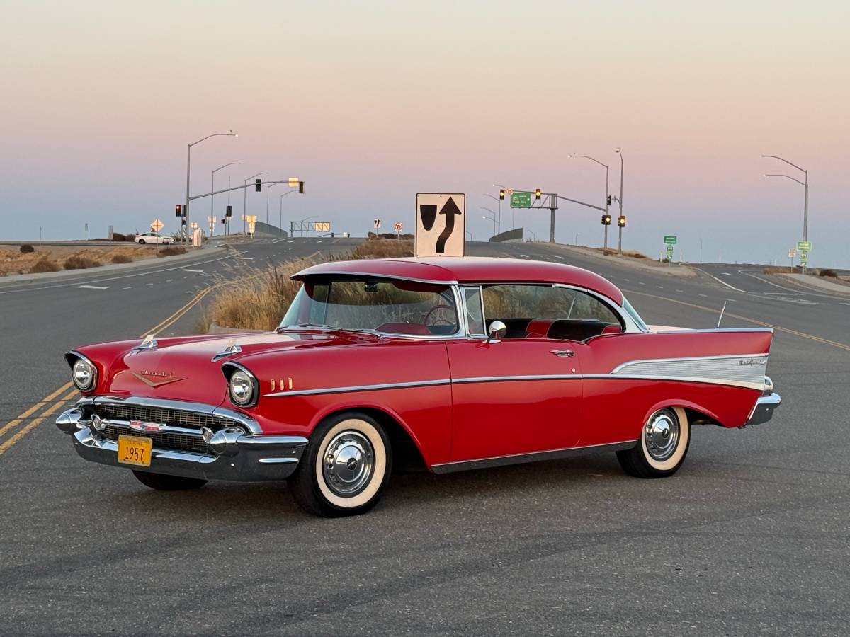 Chevrolet-bel-air-1957-58