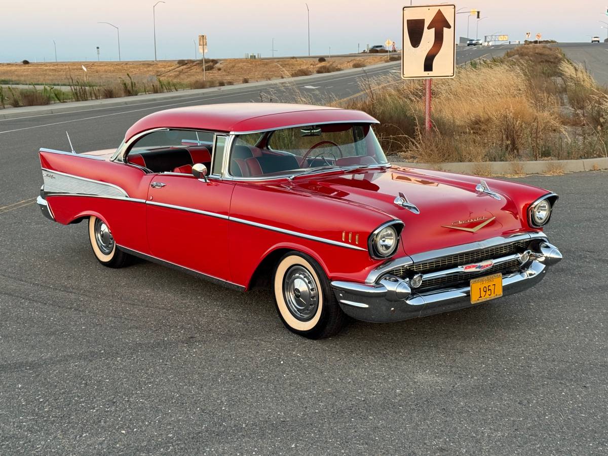 Chevrolet-bel-air-1957-60