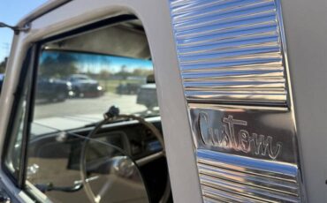 Chevrolet-c-10-custom-pickup-1966-10