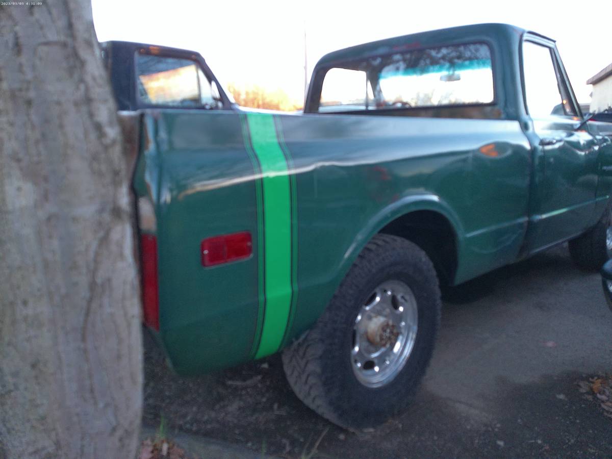 Chevrolet-c-20-1971-green-7