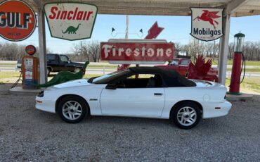 Chevrolet-camaro-1994-white-22