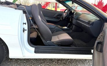 Chevrolet-camaro-1994-white-23