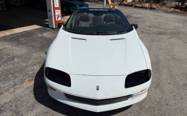Chevrolet-camaro-1994-white-39