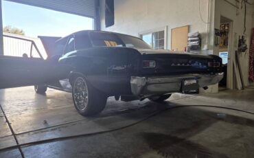 Chevrolet-chevelle-1966-black