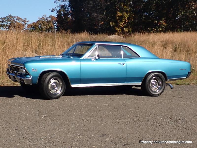 Chevrolet-chevelle-1966-blue-2