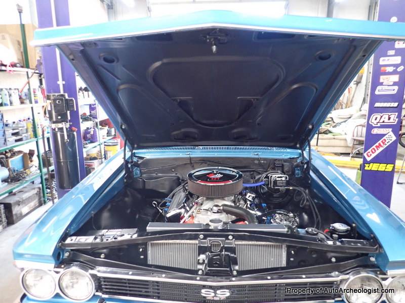 Chevrolet-chevelle-1966-blue-4