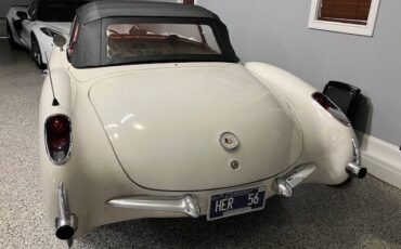 Chevrolet-corvette-1956-white-6