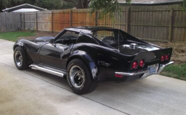 Chevrolet-corvette-1971-14