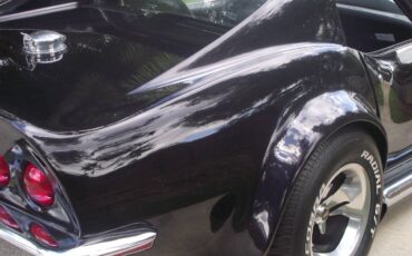 Chevrolet-corvette-1971-4