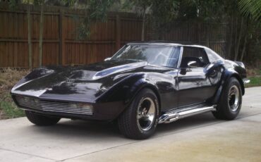 Chevrolet-corvette-1971-9