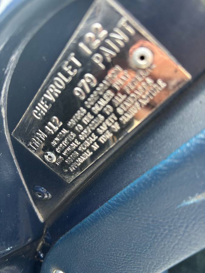 Chevrolet-corvette-1971-blue-12