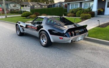 Chevrolet-corvette-1978-black-1