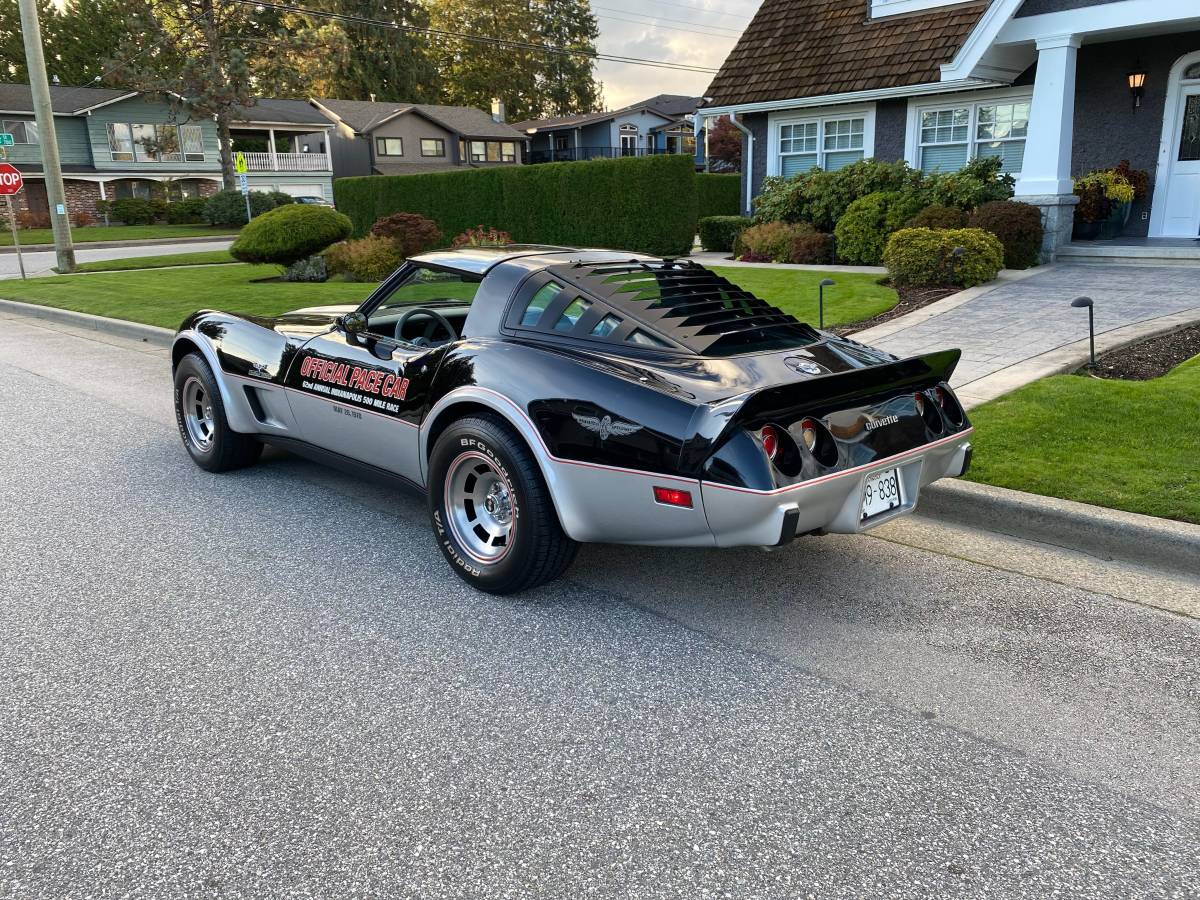 Chevrolet-corvette-1978-black-1
