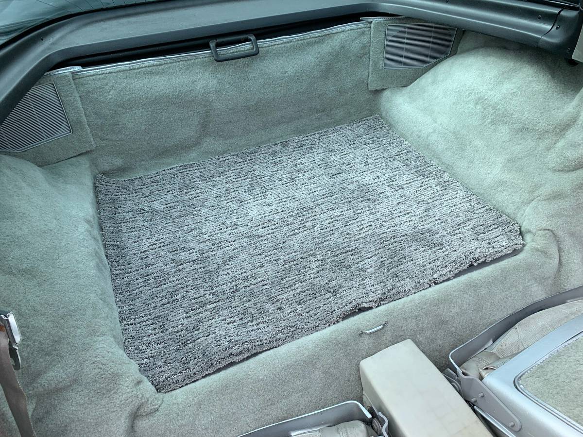 Chevrolet-corvette-1978-black-8