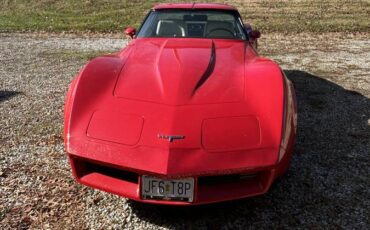 Chevrolet-corvette-1980-2