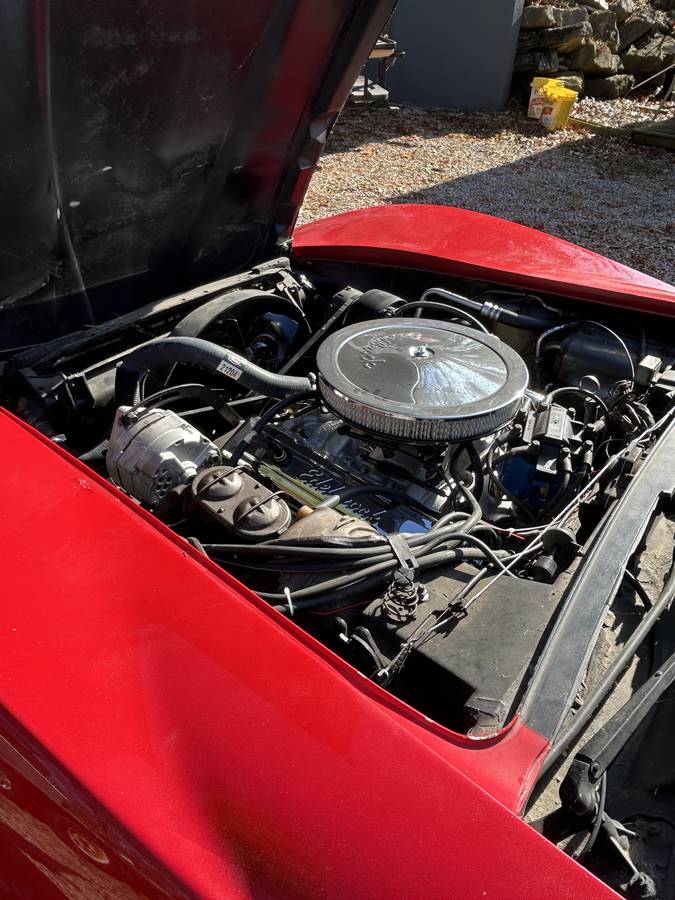 Chevrolet-corvette-1980-3