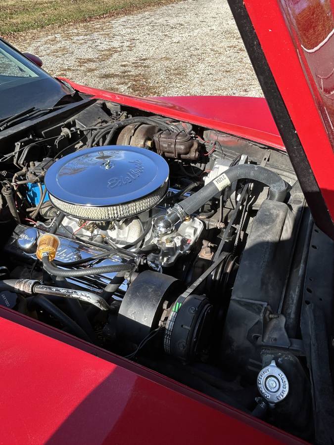 Chevrolet-corvette-1980-7