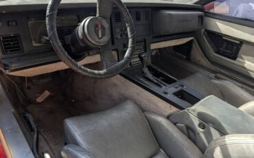 Chevrolet-corvette-1984-1