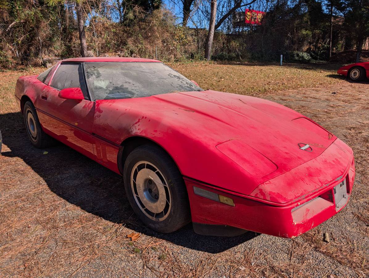 Chevrolet-corvette-1984-2