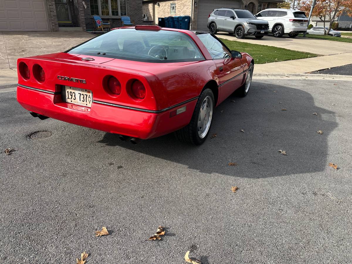 Chevrolet-corvette-1989-red-3