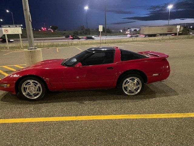 Chevrolet-corvette-1990-red-6