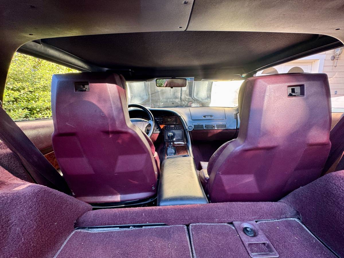 Chevrolet-corvette-1993-custom-12