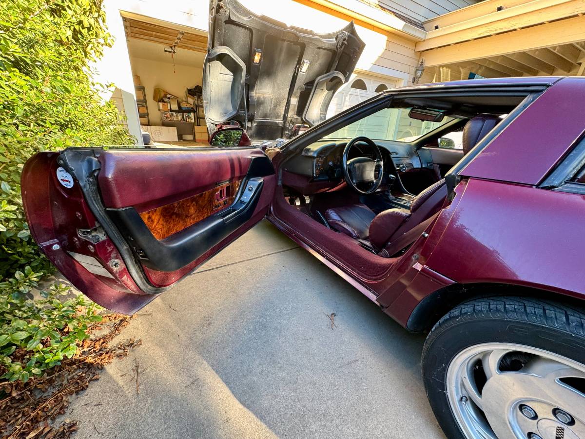 Chevrolet-corvette-1993-custom-2