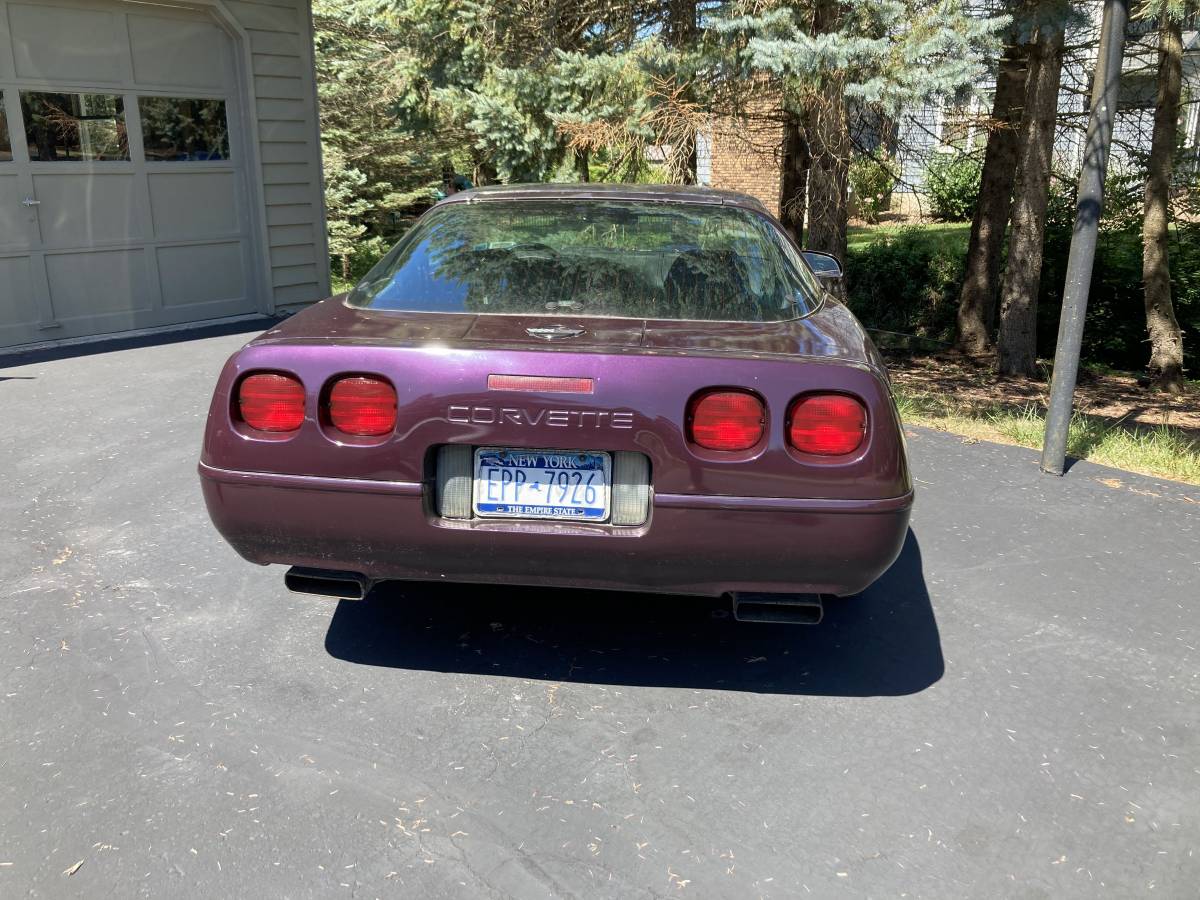 Chevrolet-corvette-amp-convertible-1994-purple-1