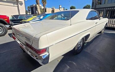 Chevrolet-impala-ss-1966-red-18