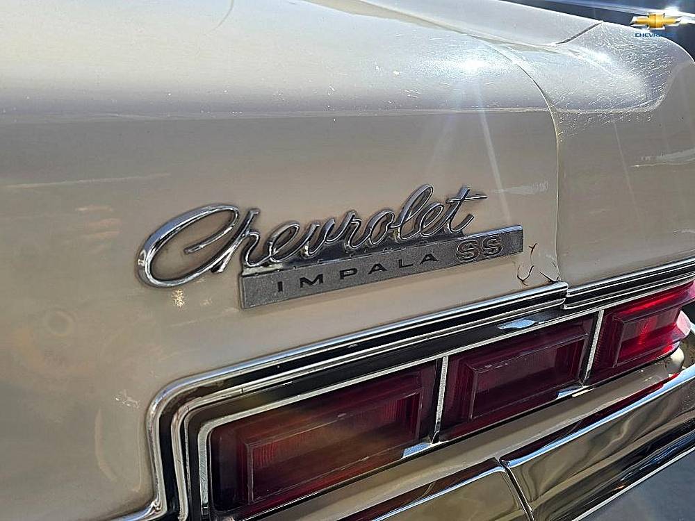Chevrolet-impala-ss-1966-red-20