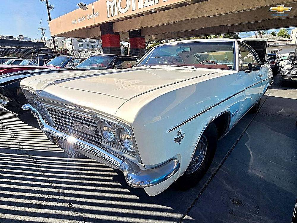 Chevrolet-impala-ss-1966-red-47