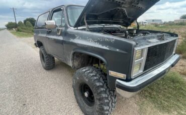 Chevrolet-k5-blazer-1985-green-2