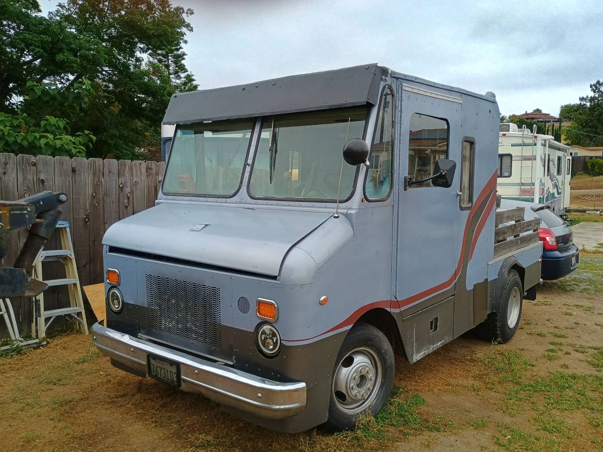 Chevy-3100-truck-1973-blue-17