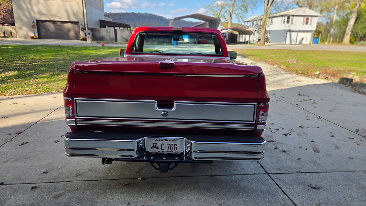 Chevy-c-10-silverado-1986-red-3