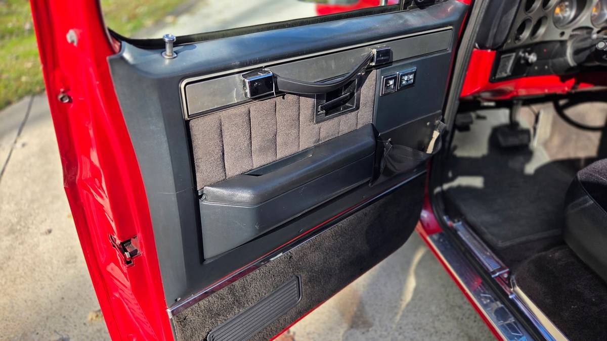 Chevy-c-10-silverado-1986-red-4