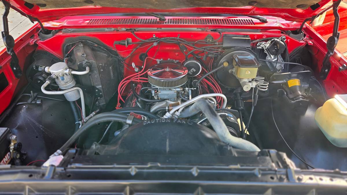 Chevy-c-10-silverado-1986-red-5