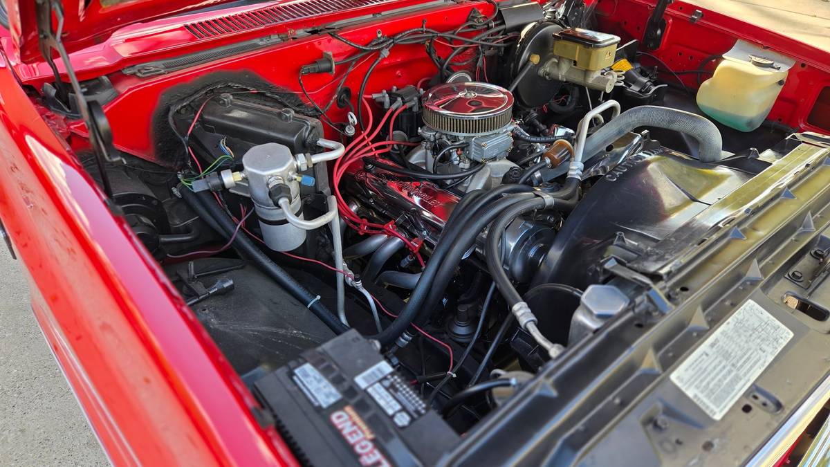 Chevy-c-10-silverado-1986-red-7
