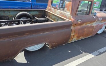 Chevy-c10-truck-1963-custom-5