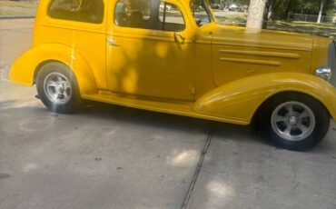 Chevy-custom-1936-yellow-14