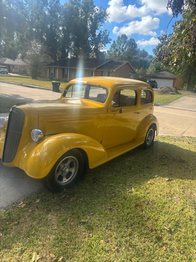 Chevy-custom-1936-yellow-5