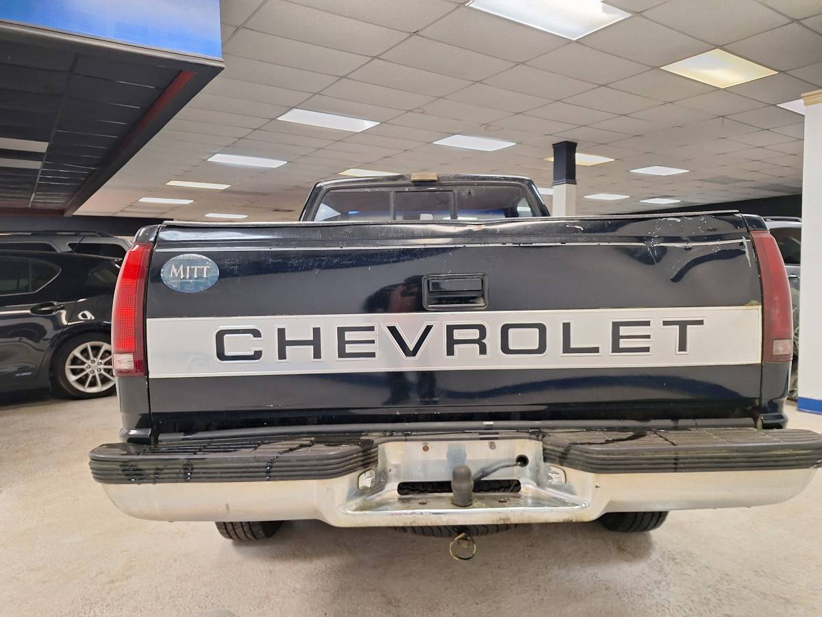 Chevy-silverado-1989-black-4