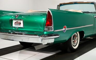 Chrysler-300-1957-Parade-Green-Cream-22