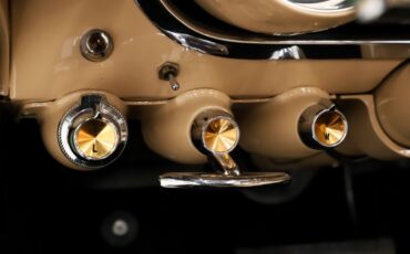 Chrysler-300-1957-Parade-Green-Cream-29