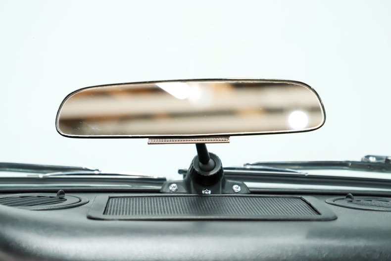 Chrysler-300-1957-Parade-Green-Cream-31