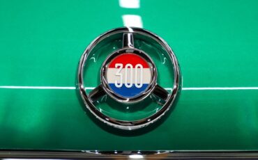 Chrysler-300-1957-Parade-Green-Cream-41